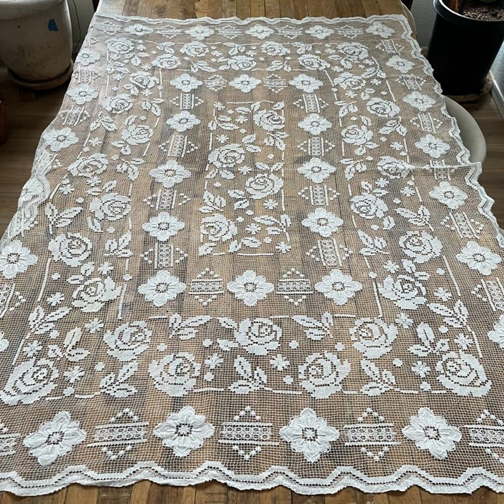 White Intricate Floral Lace Table Topper 58" x 47" Elegant Filet Lace